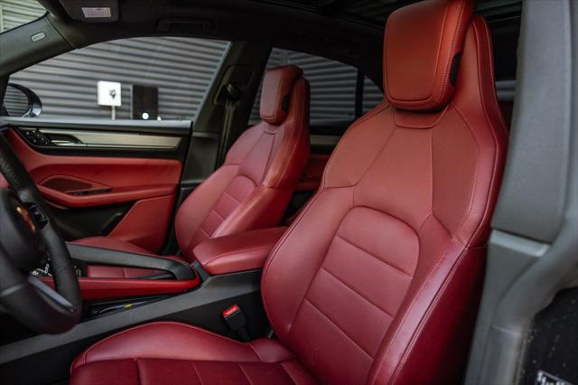 2025 Porsche Macan Electric 4