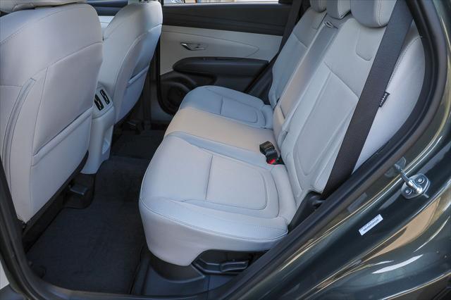 2026 Hyundai Tucson Hybrid Blue SE