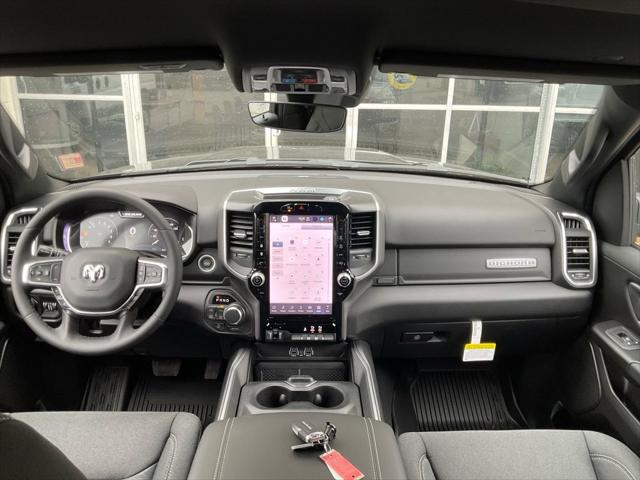 2026 Ram 1500 Big Horn Crew Cab 4x4 57 Box