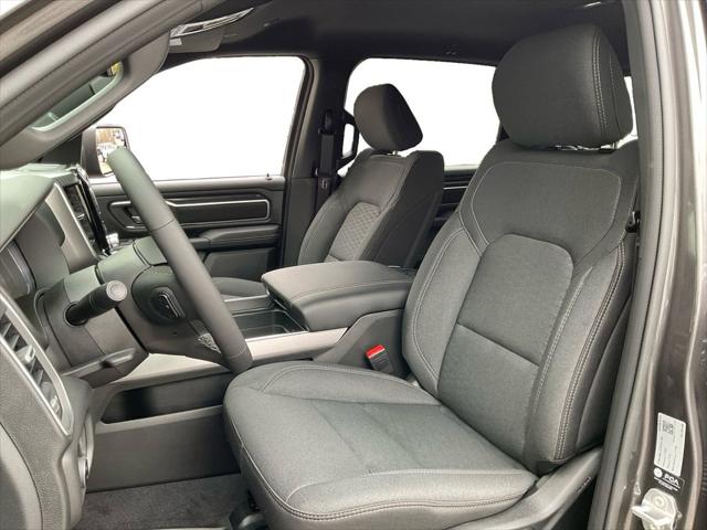 2026 Ram 1500 Big Horn Crew Cab 4x4 57 Box