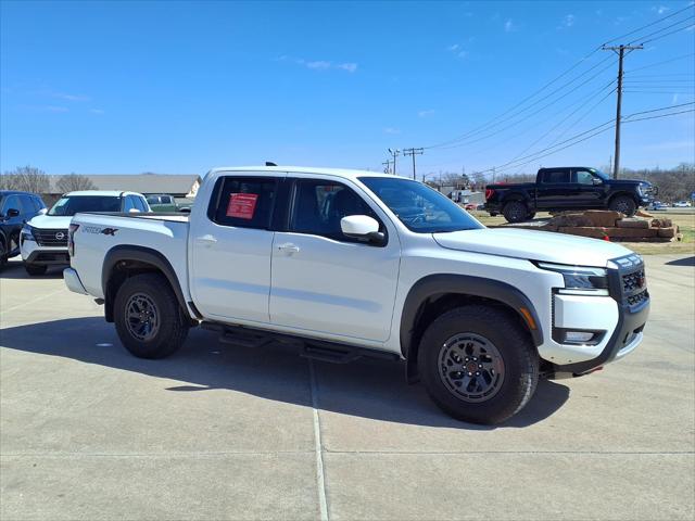 2025 Nissan Frontier Crew Cab PRO-4X 4x4