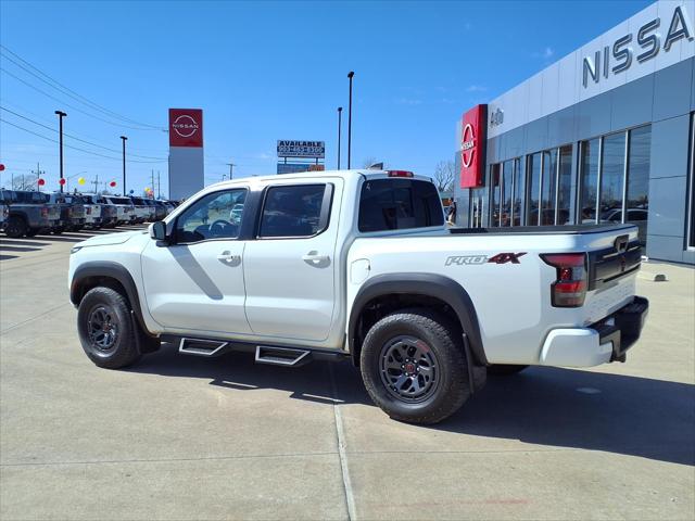 2025 Nissan Frontier Crew Cab PRO-4X 4x4
