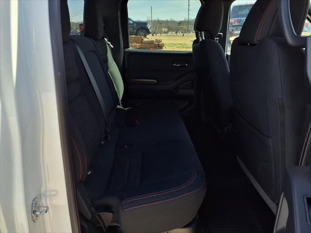 2025 Nissan Frontier Crew Cab PRO-4X 4x4