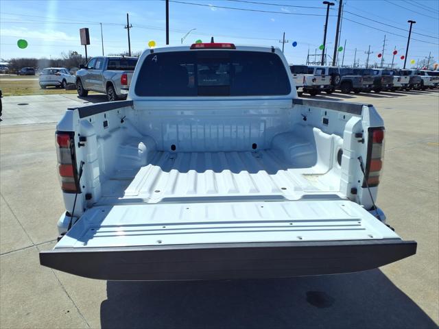 2025 Nissan Frontier Crew Cab PRO-4X 4x4