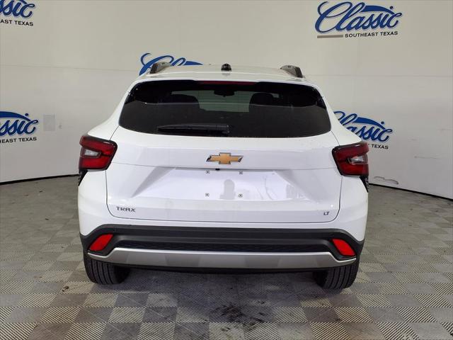2026 Chevrolet Trax FWD LT