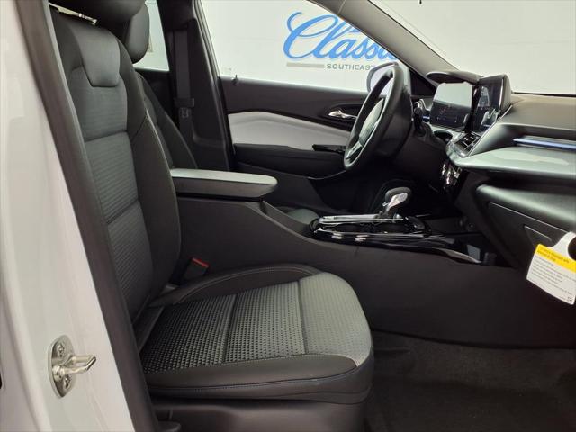 2026 Chevrolet Trax FWD LT