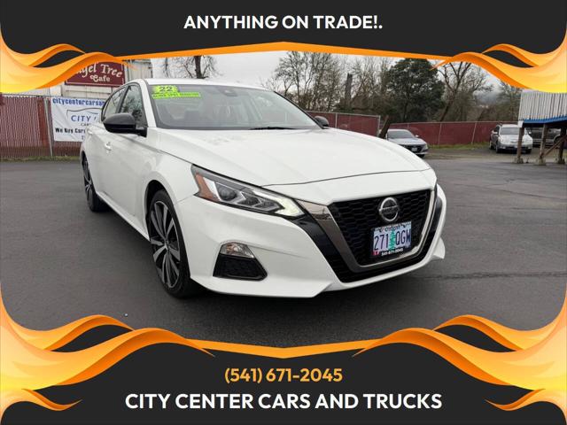 2022 Nissan Altima SR FWD for sale in Roseburg, OR