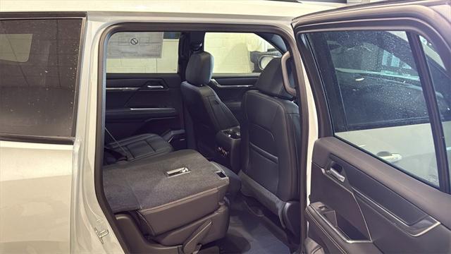 2026 GMC Acadia Elevation AWD