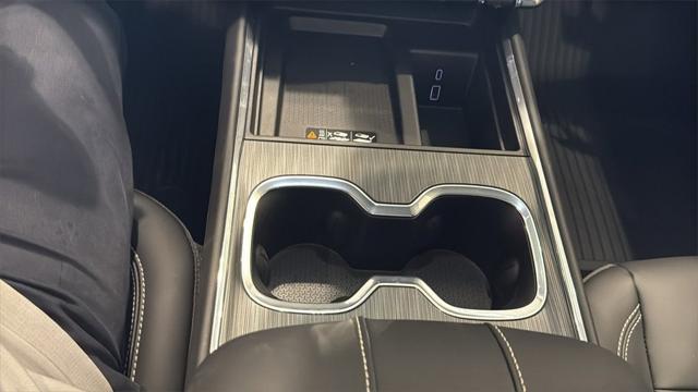 2026 GMC Acadia Elevation AWD