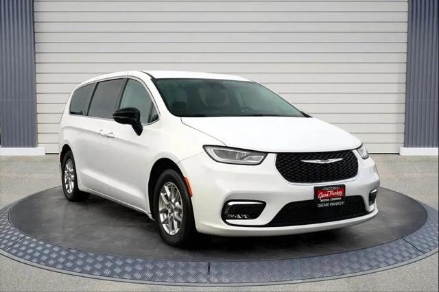 2024 Chrysler Pacifica Touring L for sale in Tacoma, WA