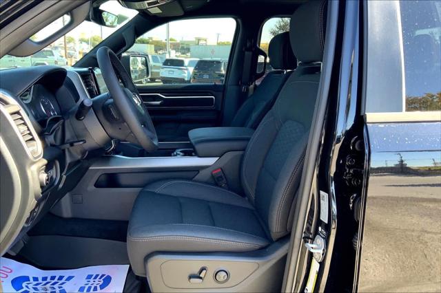 2026 Ram 1500 Lone Star Crew Cab 4x4 5'7" Box