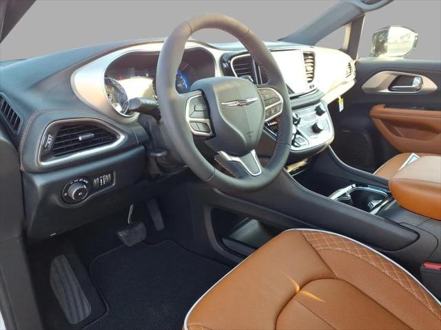 2026 Chrysler Pacifica Pinnacle AWD