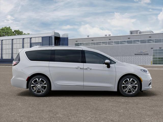 2026 Chrysler Pacifica Pinnacle AWD