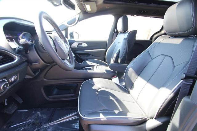 2026 Chrysler Pacifica Limited AWD