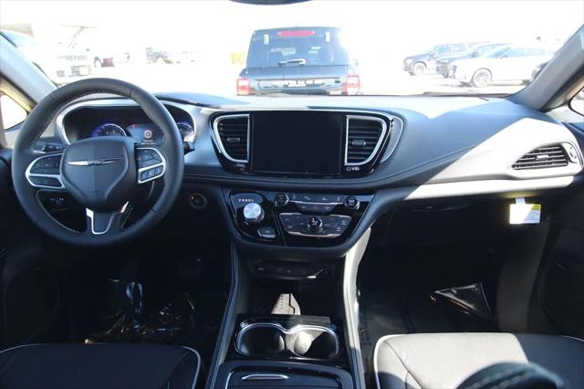 2026 Chrysler Pacifica Limited AWD