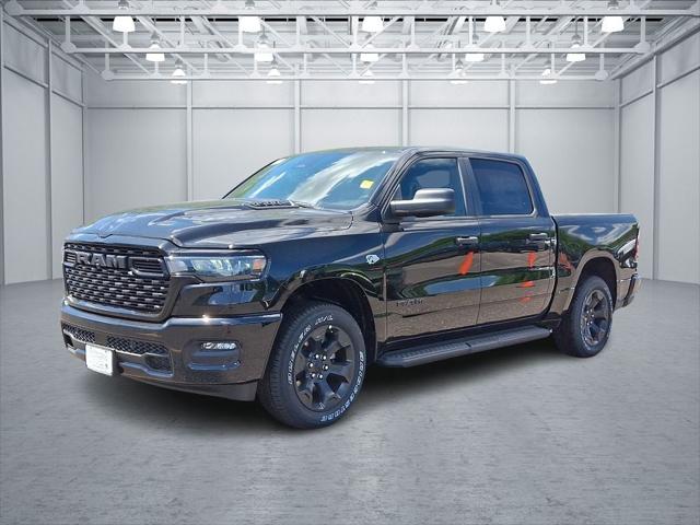 2026 RAM Ram 1500 RAM 1500 EXPRESS CREW CAB 4X4 57 BOX