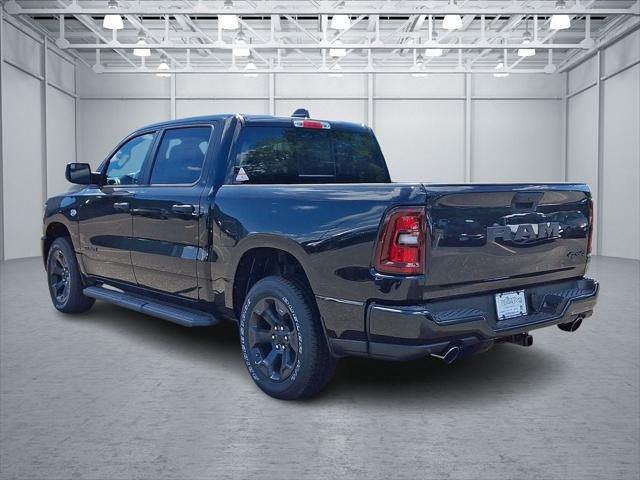 2026 RAM Ram 1500 RAM 1500 EXPRESS CREW CAB 4X4 57 BOX