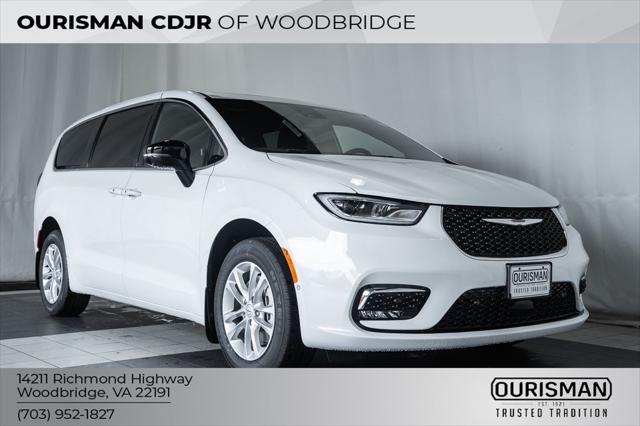 2026 Chrysler Pacifica PACIFICA SELECT AWD