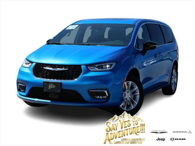 2026 Chrysler Pacifica PACIFICA SELECT AWD