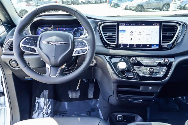 2026 Chrysler Voyager VOYAGER LX