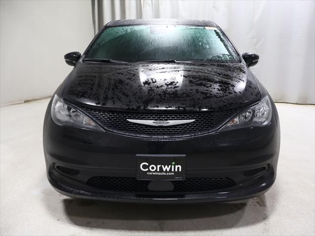 2026 Chrysler Voyager VOYAGER LX