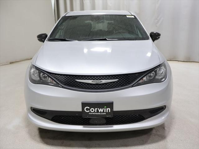 2026 Chrysler Voyager VOYAGER LX