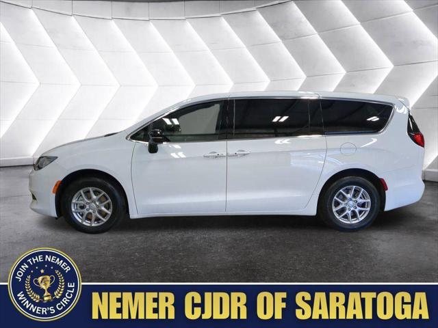 2026 Chrysler Voyager VOYAGER LX