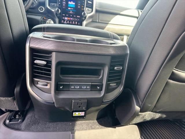 2026 Ram 1500 Laramie Crew Cab 4x4 5'7" Box