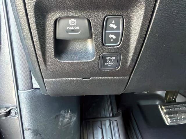2026 Ram 1500 Rebel Crew Cab 4x4 5'7" Box