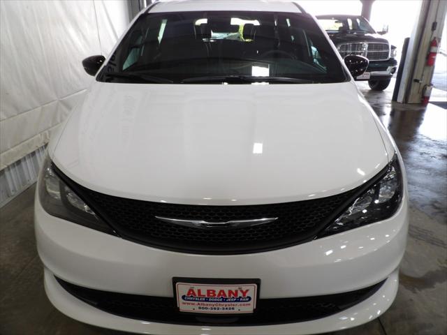 2026 Chrysler Voyager VOYAGER LX