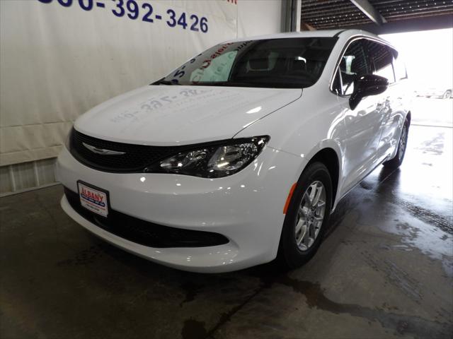 2026 Chrysler Voyager VOYAGER LX