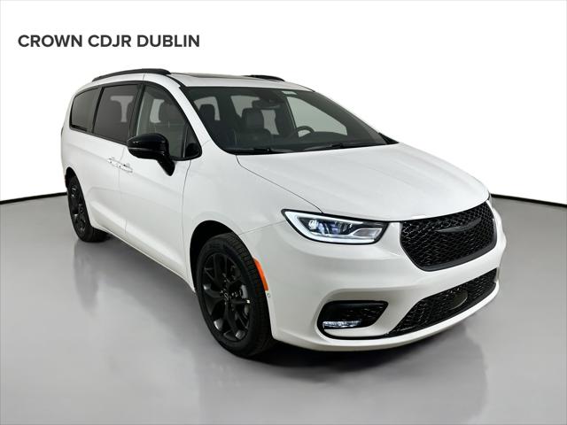 2026 Chrysler Pacifica PACIFICA LIMITED AWD