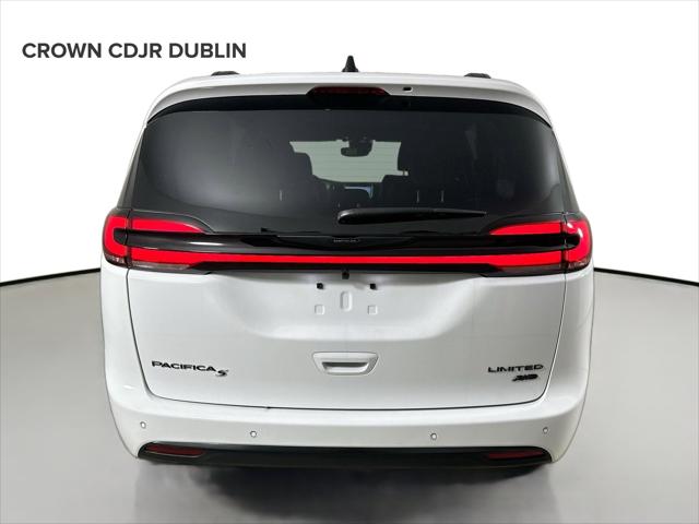 2026 Chrysler Pacifica Limited AWD