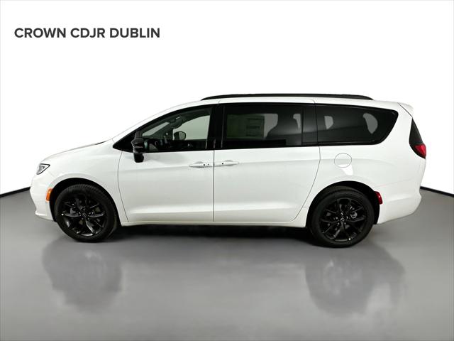 2026 Chrysler Pacifica Limited AWD