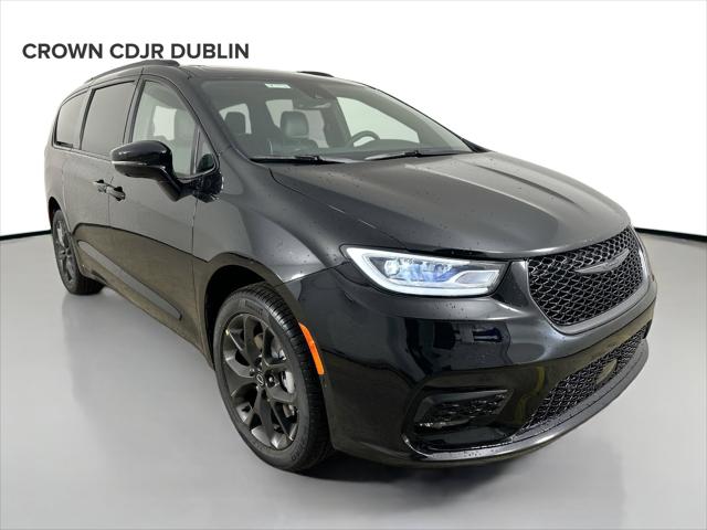 2026 Chrysler Pacifica PACIFICA LIMITED AWD