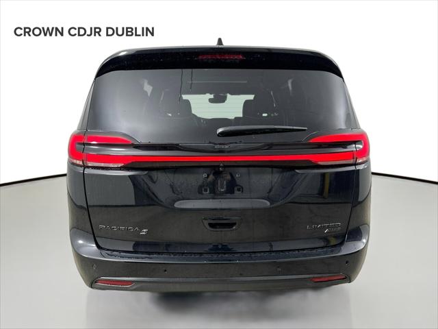 2026 Chrysler Pacifica Limited AWD