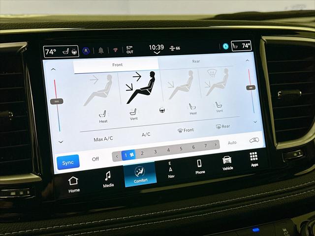 2026 Chrysler Pacifica Limited AWD