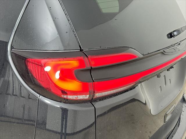 2026 Chrysler Pacifica Limited AWD