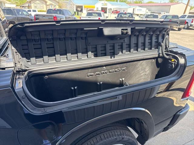 2026 Ram 1500 Tungsten Crew Cab 4x4 5'7" Box
