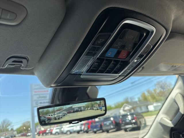2026 Ram 1500 Tungsten Crew Cab 4x4 5'7" Box