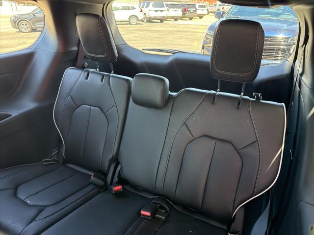 2026 Chrysler Pacifica Limited AWD