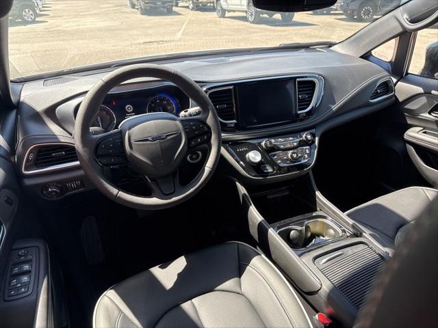 2026 Chrysler Pacifica Limited AWD