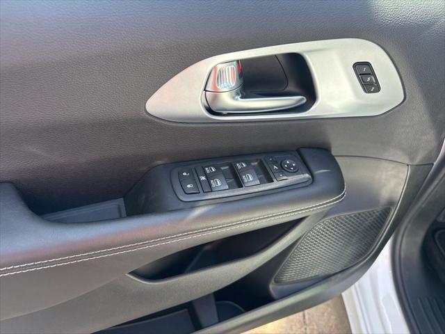 2026 Chrysler Pacifica Limited AWD