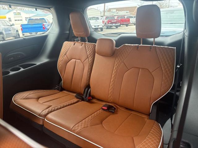 2026 Chrysler Pacifica Pinnacle AWD
