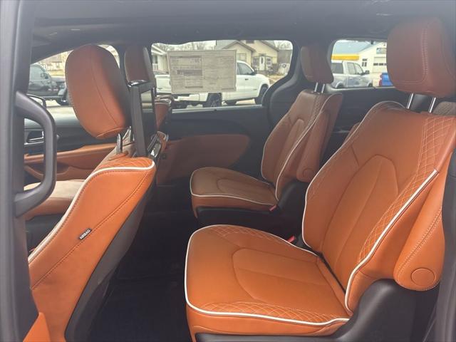 2026 Chrysler Pacifica Pinnacle AWD