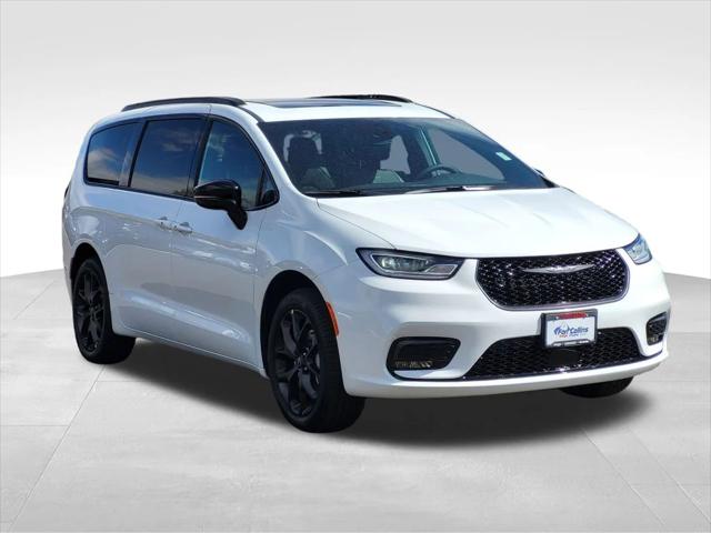 2026 Chrysler Pacifica PACIFICA LIMITED AWD