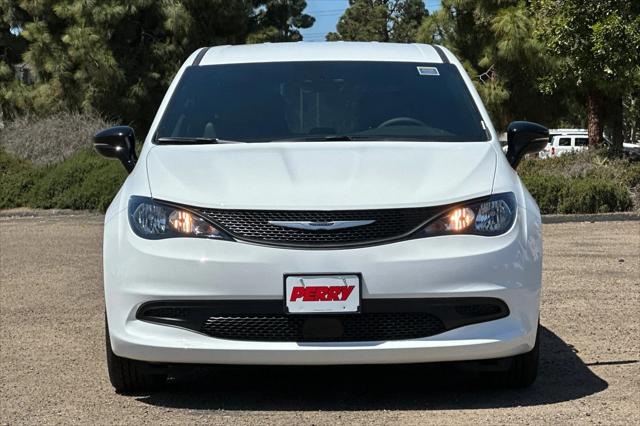 2026 Chrysler Voyager VOYAGER LX