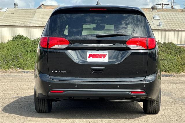 2026 Chrysler Voyager LX