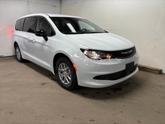 2026 Chrysler Voyager VOYAGER LX