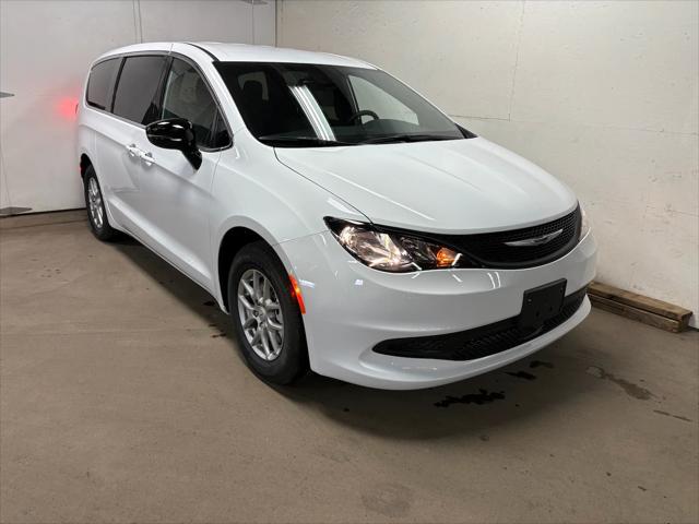 2026 Chrysler Voyager VOYAGER LX